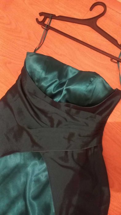 ВНчерние платья 44-46размера