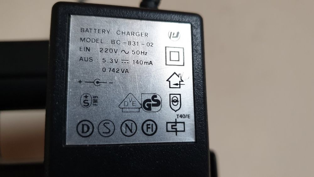 Lanterna Varta cu acumulator