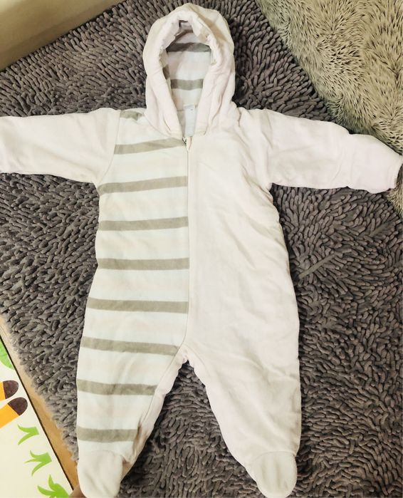 Комбинезоны на девочку до 1 года