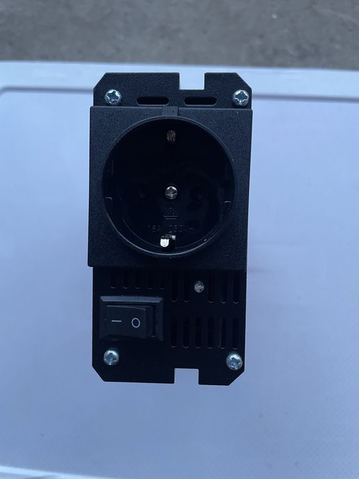 Invertor 2000w/24 v