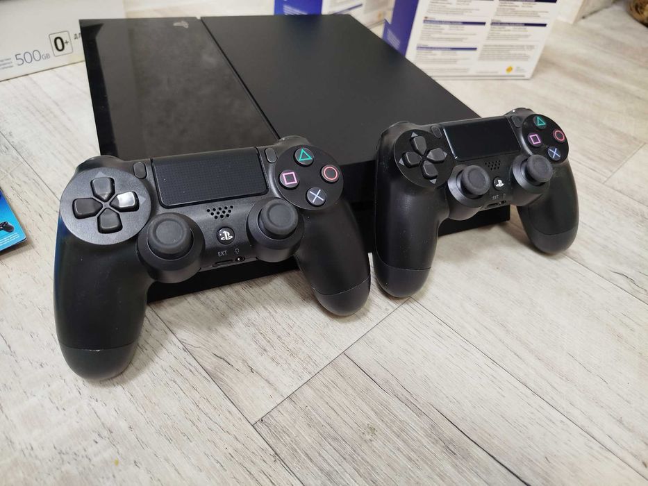 Sony Playstation 4 Накачана играми