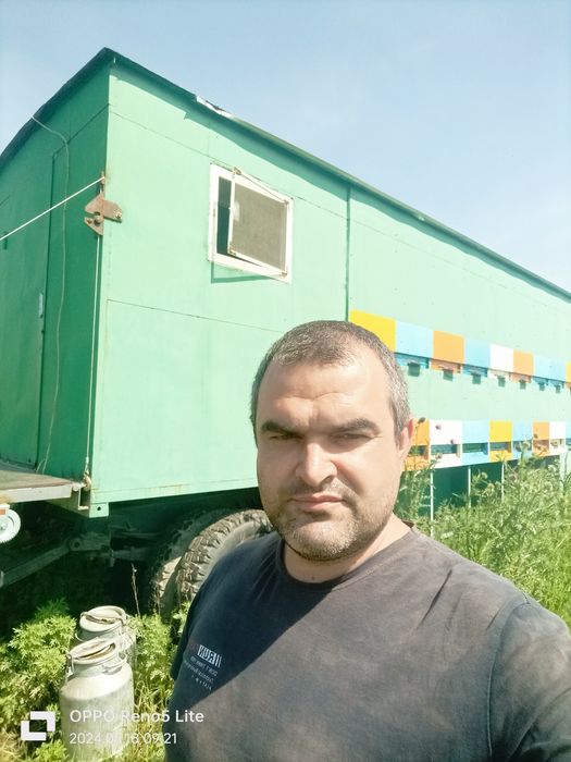 Натуральный мёд со своей пасеки