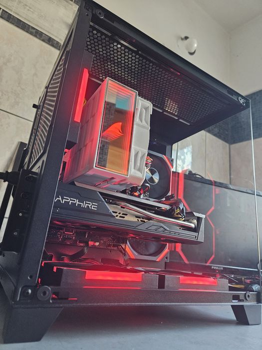 Unitate PC Gaming i7 9700K video 8GB RX 5700 16GB DDR4 M2