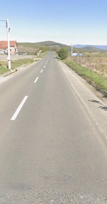 Vând teren extravilan la iesirea din Reghin spre Dedrad