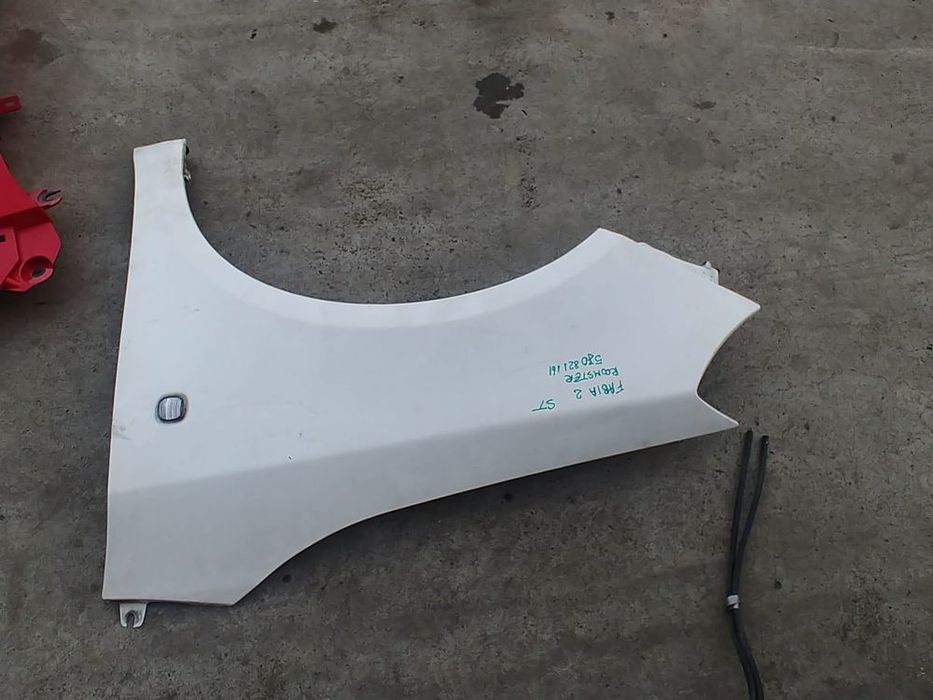 aripa stanga fata  skoda roomster 5j  5j0821161