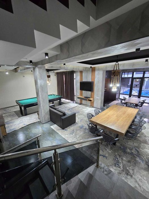 Дача на ХУМСОН (Дала ховли)