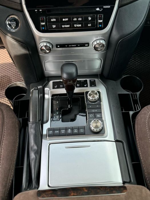 Органайзер в салон Toyota land cruiser 200 lexus LX 570