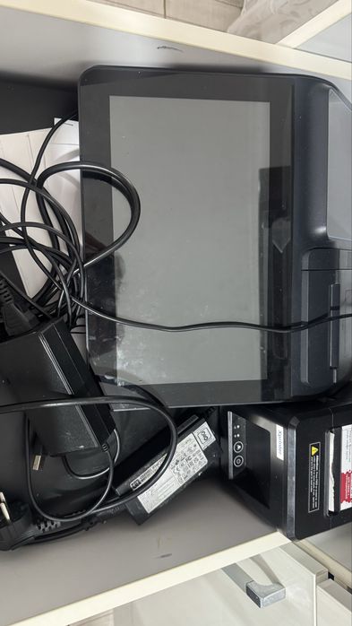 Кассовый комплект: моноблок + чек принтер + кассовый ящик