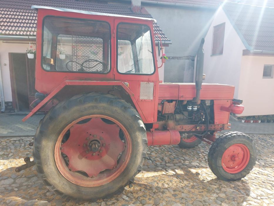 Tractor și utilaje