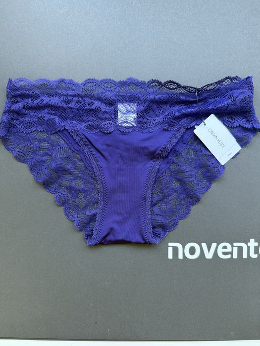 Лилав сутиен Calvin Klein /70D/