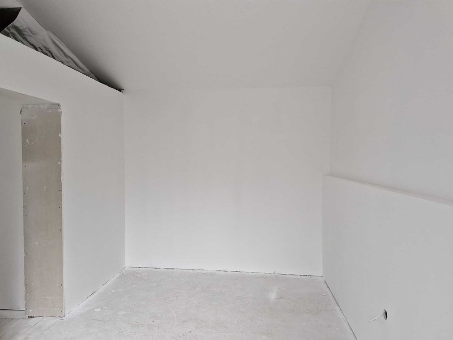 Продава се Къща в Варна, м-т Боровец - север - 83 кв.м за 1531 €/кв.м - Снимка #21