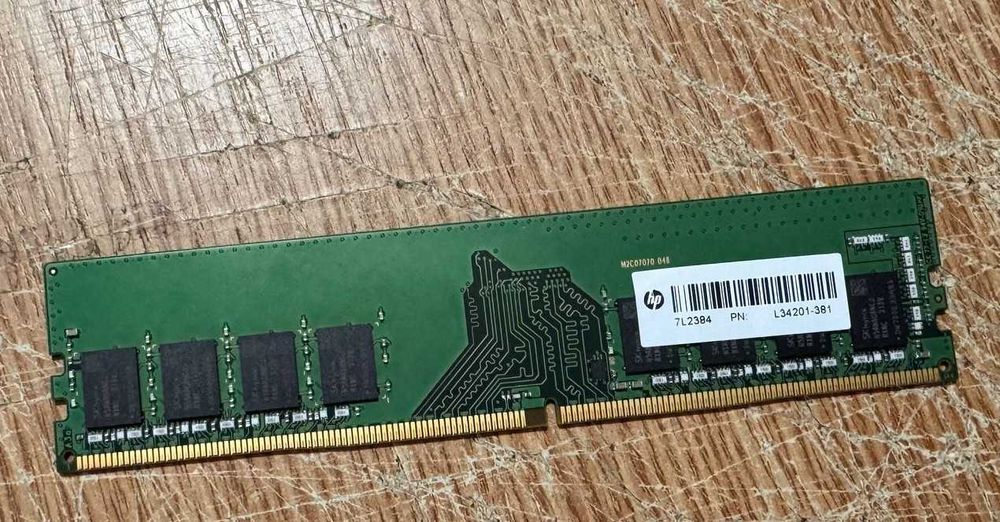 Memorie RAM 16GB DDR4 3200MHz – SK Hynix (OEM HP)
