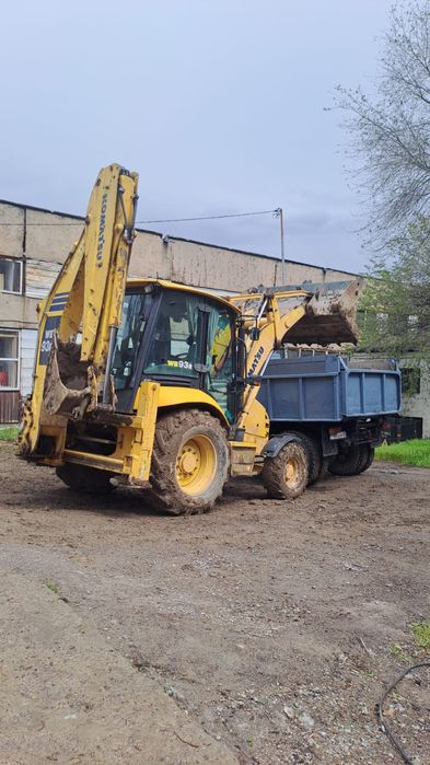 Вывоз мусор зил.