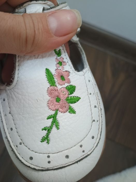 Pantofi piele fetita