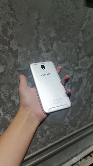 Samsung j7 (2017)