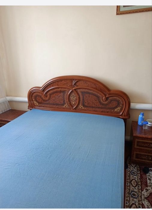 продам спальный гарнитур