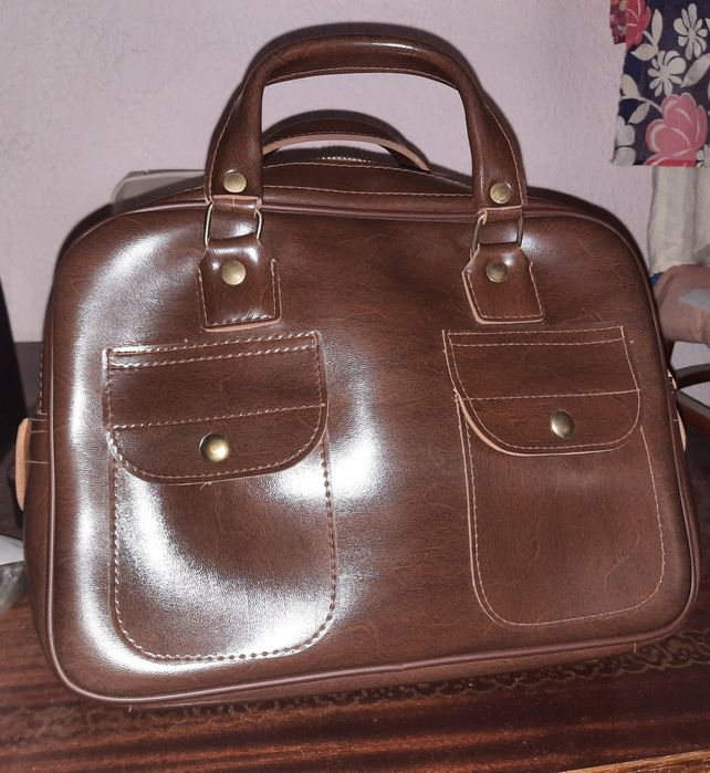 Сумка новая кожаная