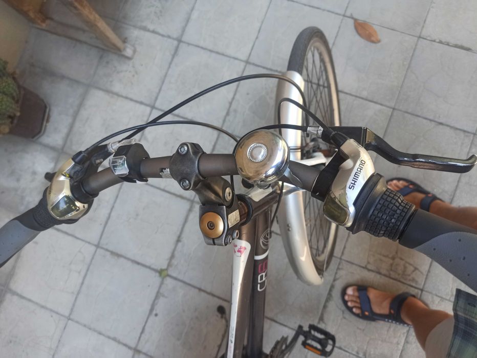 Дамски алуминиев 28" гуми