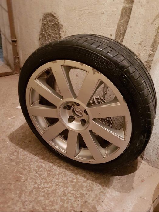 Джанти с гуми  18 цола 225 40 18