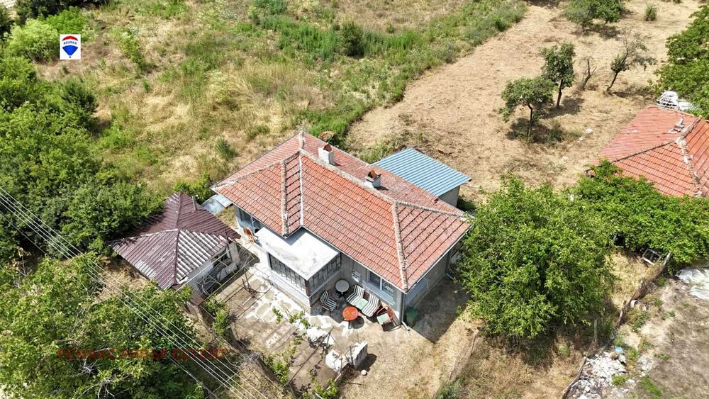 Селска къща за продажба с. Голямо Враново