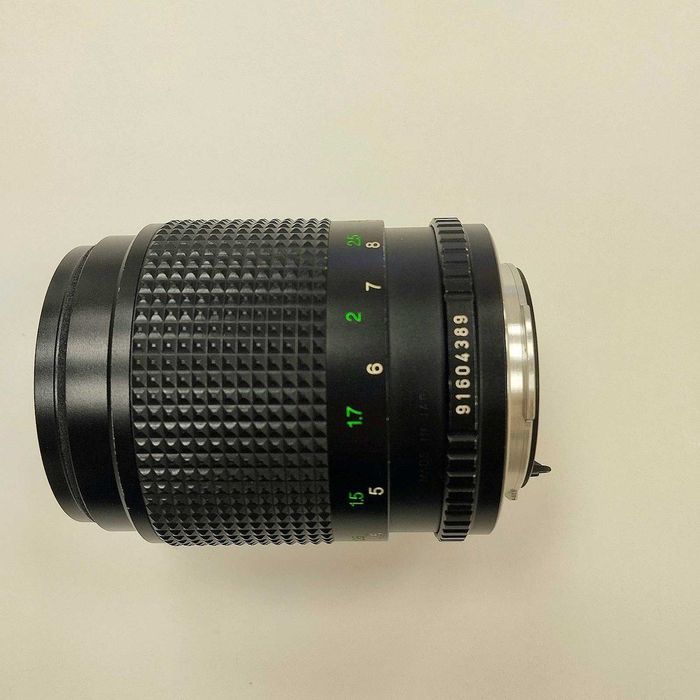 Винтидж мануален обектив Petri MC 135mm f/2.8