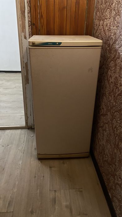 Холодильник рабочий