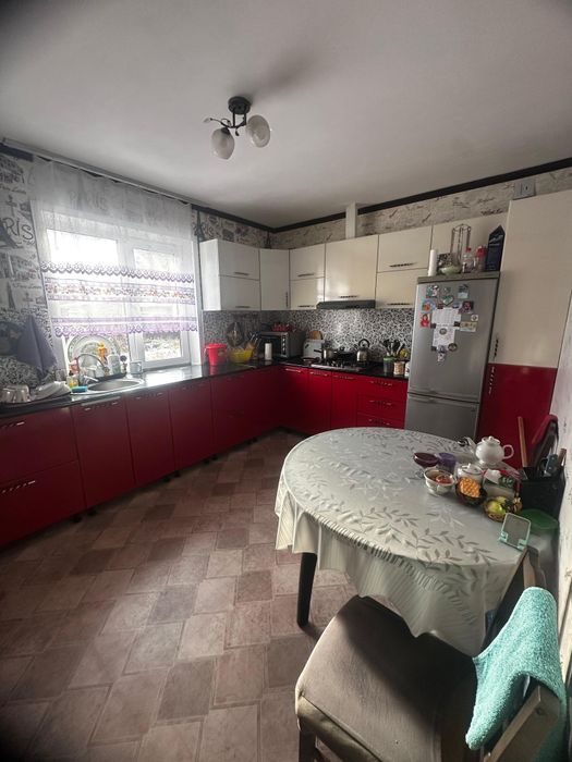 Дом с мансардой в  Бишкуле