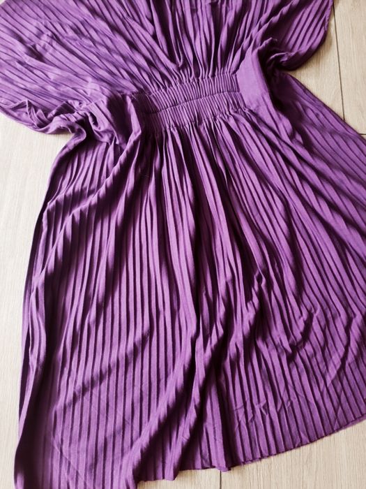Rochie mov, Zara