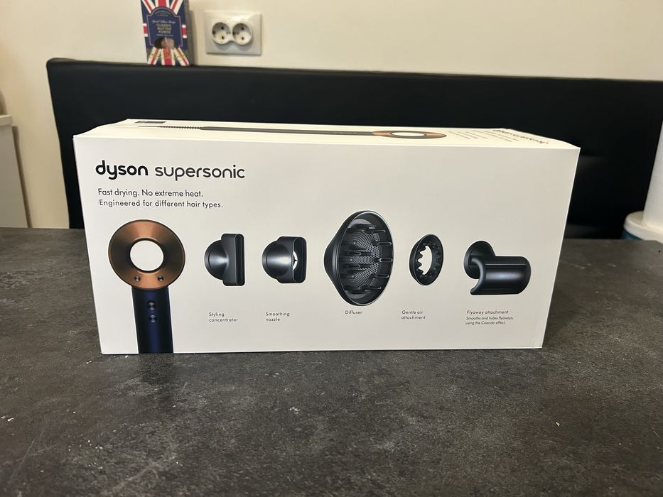 Uscator Dyson Supersonic HD08  Prussian Blue