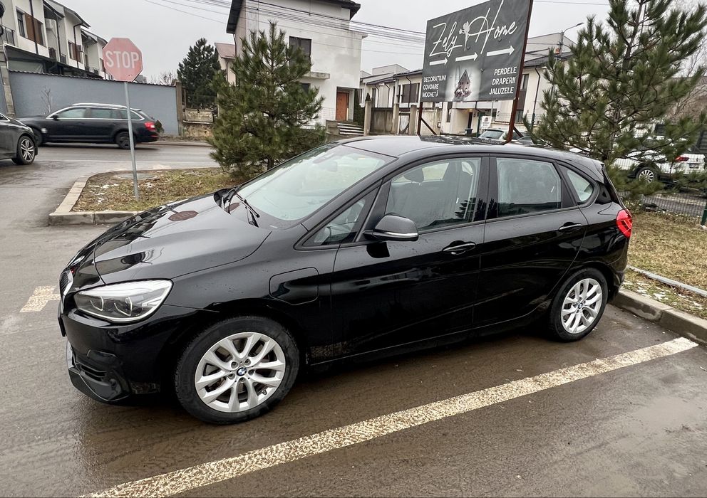 Bmw 225xe Plug-in Hybrid xdrive 225 cp 2021 istoric curat revizie