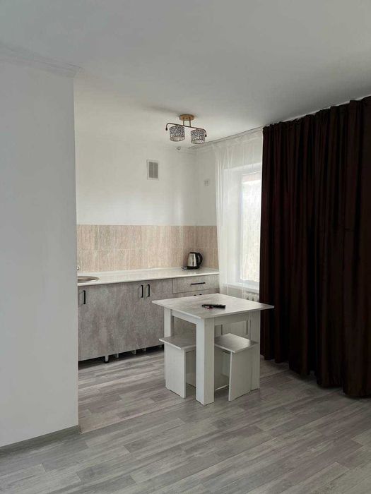 Сдаётся 1-комнатная квартира  посуточно 1