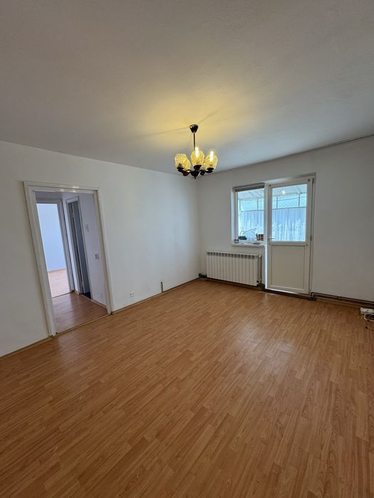 Apartament de vanzare !