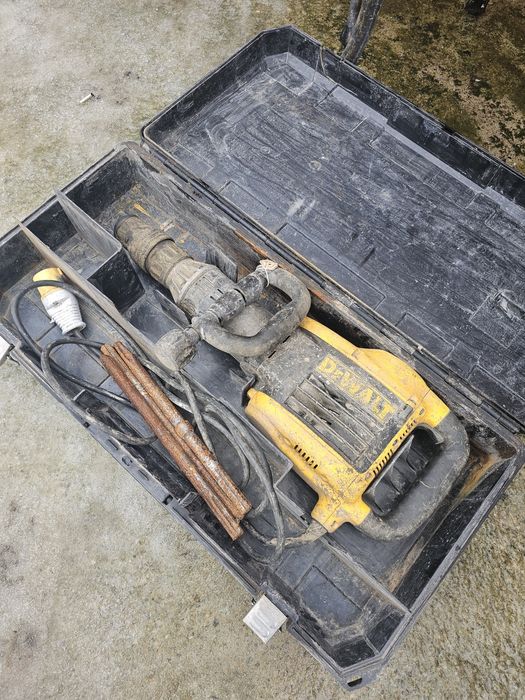 Pikamer dewalt la 110v