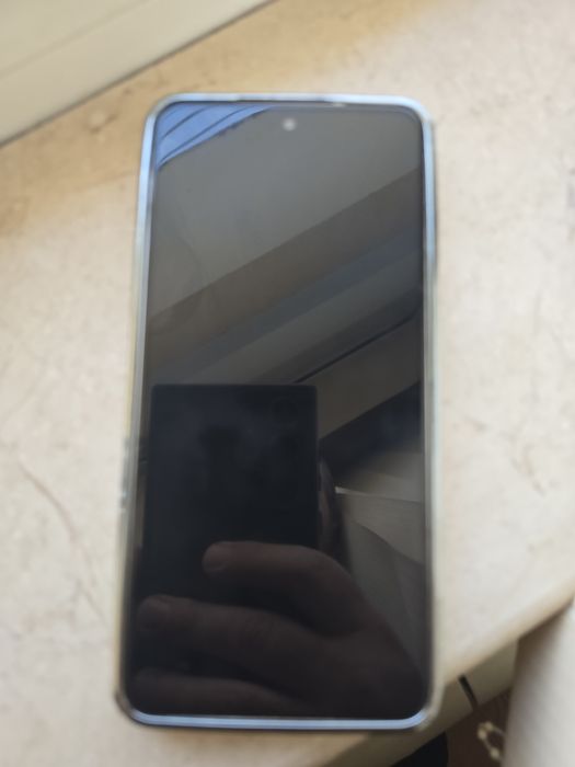 Samsung s21 fe перфектно състояние