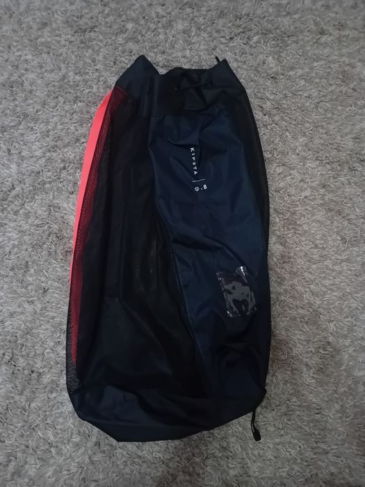 Ball bag 8 mingi se încadrează în