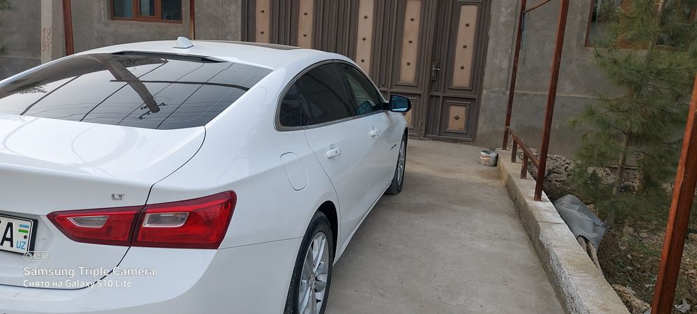 Chevrolit Malibu 2 sotiladi