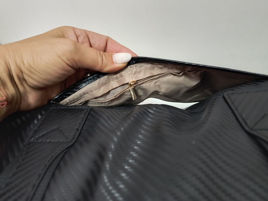 Гардероб за пренасяне на костюми / безплатна доставка/