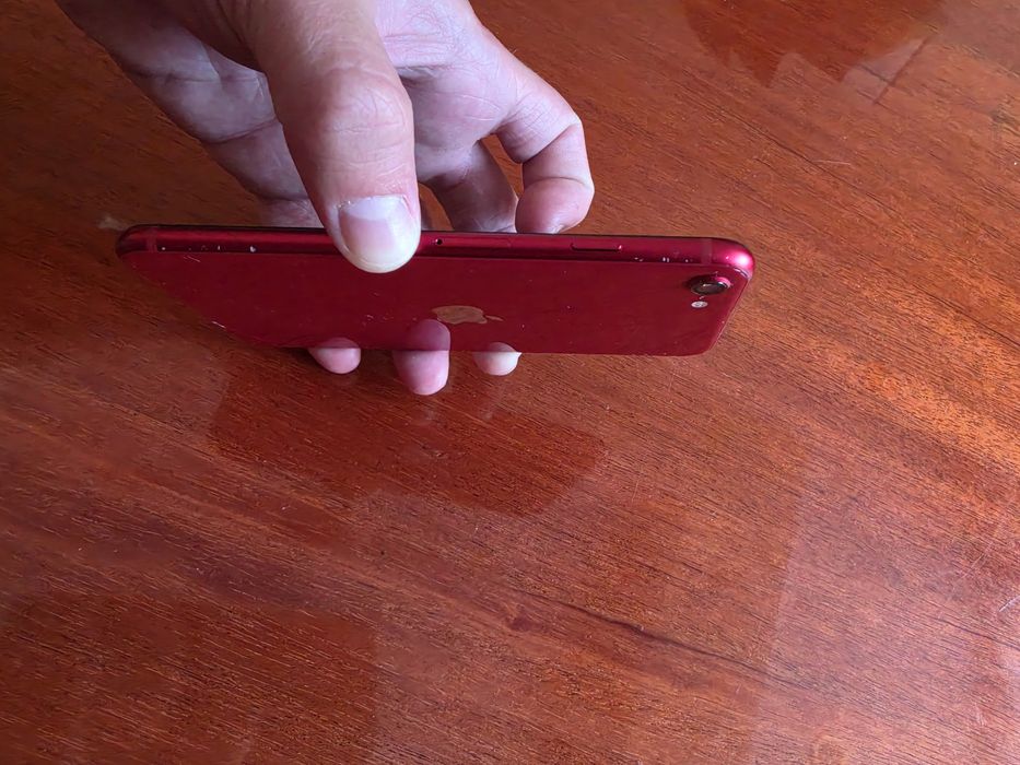 Iphone SE 3 64 GB Red