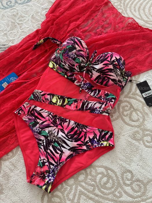 Купальник,новый,44 размер