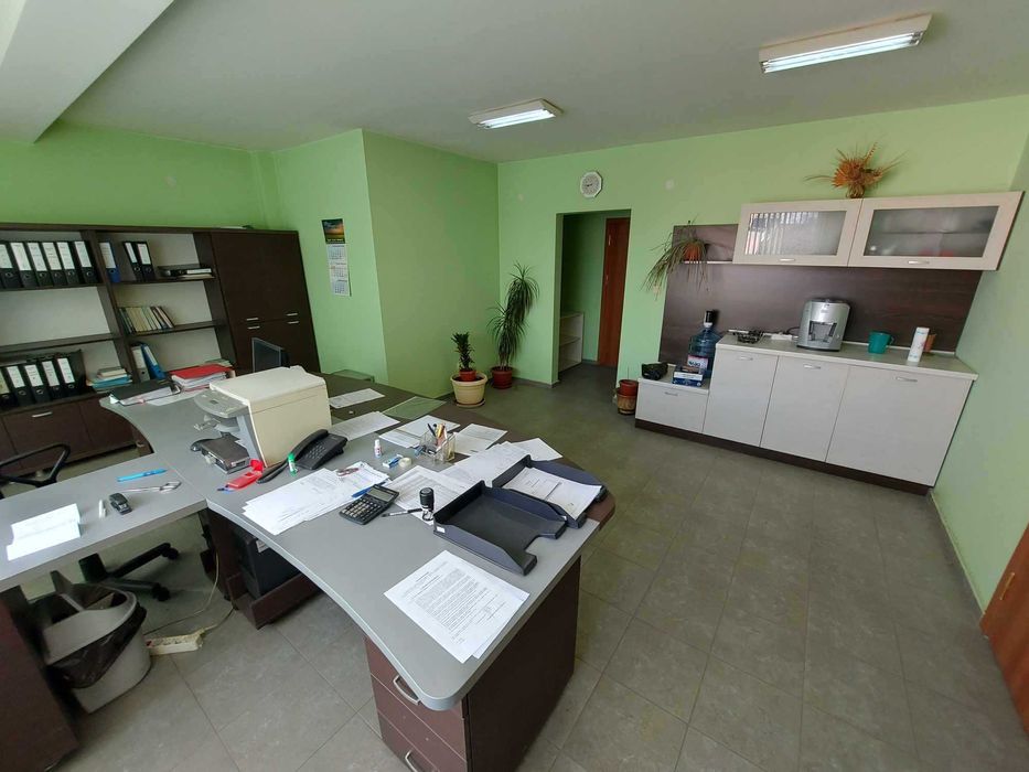 Продава се Офис в Търговище, Център - 70 кв.м за 1239 €/кв.м - Снимка #3