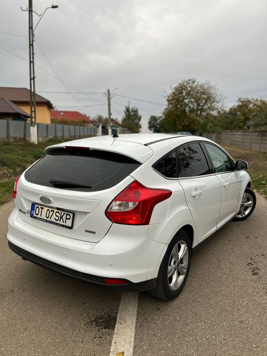 FORD Focus 2013 — imagine 14