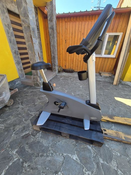 Bicicleta Matrix / Upright bike / Matrix U5x !!!