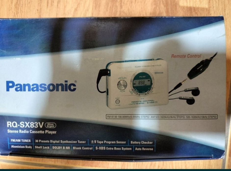 Кассетный плеер PANASONIC