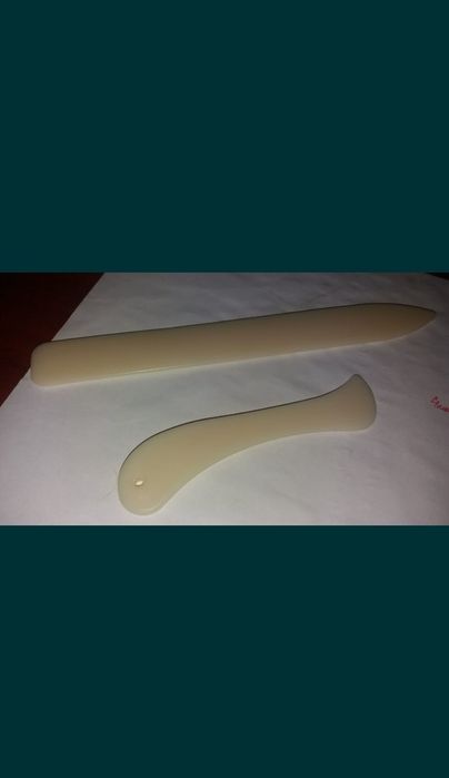 Faltuiala  Ustensila legatorie piele os  legatorien