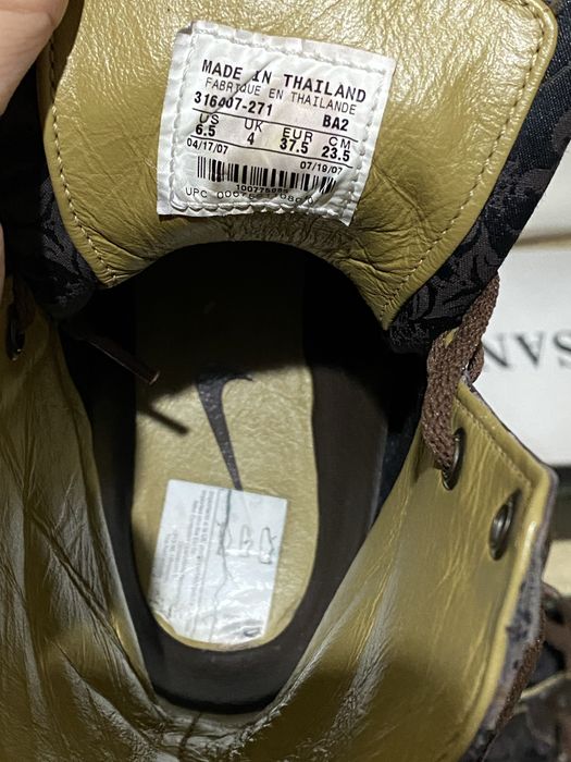 Женские кроссовки Nike Sixton