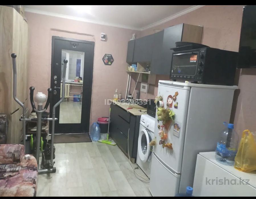 Продам комнату в общежитие центр