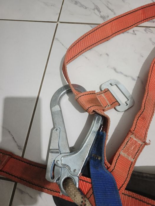Пояс для высотных работ