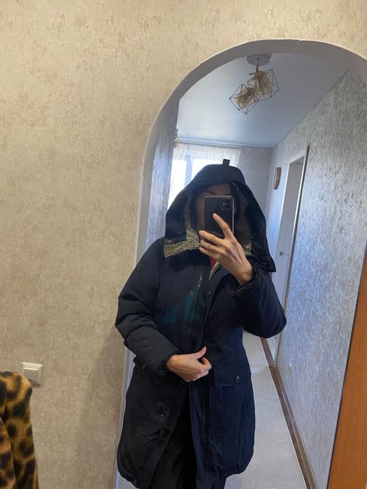 Продам верхнюю одежду