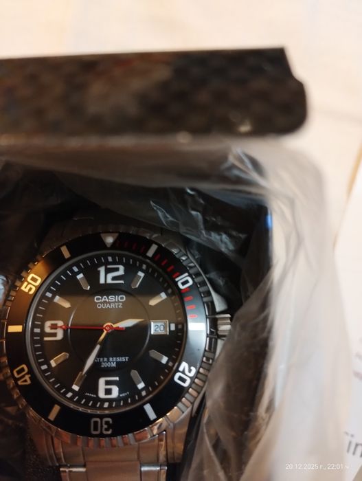 Нов ръчен часовник Casio  водонепропусклив - херметик до 200 м