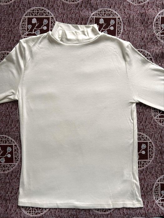 Женская одежда, разная.